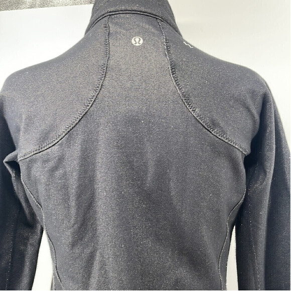 Lululemon jacket zip front denim slub black gym workout sz 6 - Picture 10 of 12